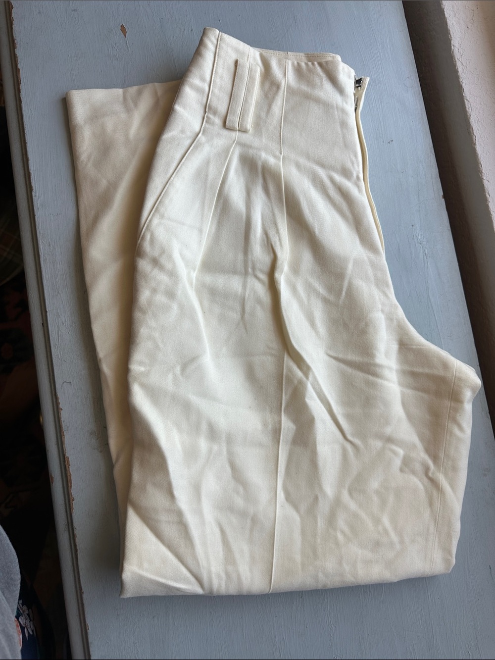 Ellen Tracy Cream High-Waist Tailored Trousers